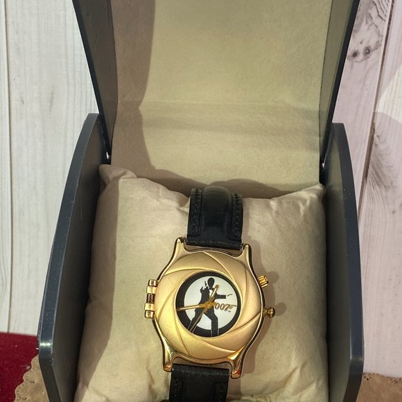 Vintage Fossil Gold Edition 1997 James Bond 007 Watch Gold Limited Edition - Picture 13 of 13